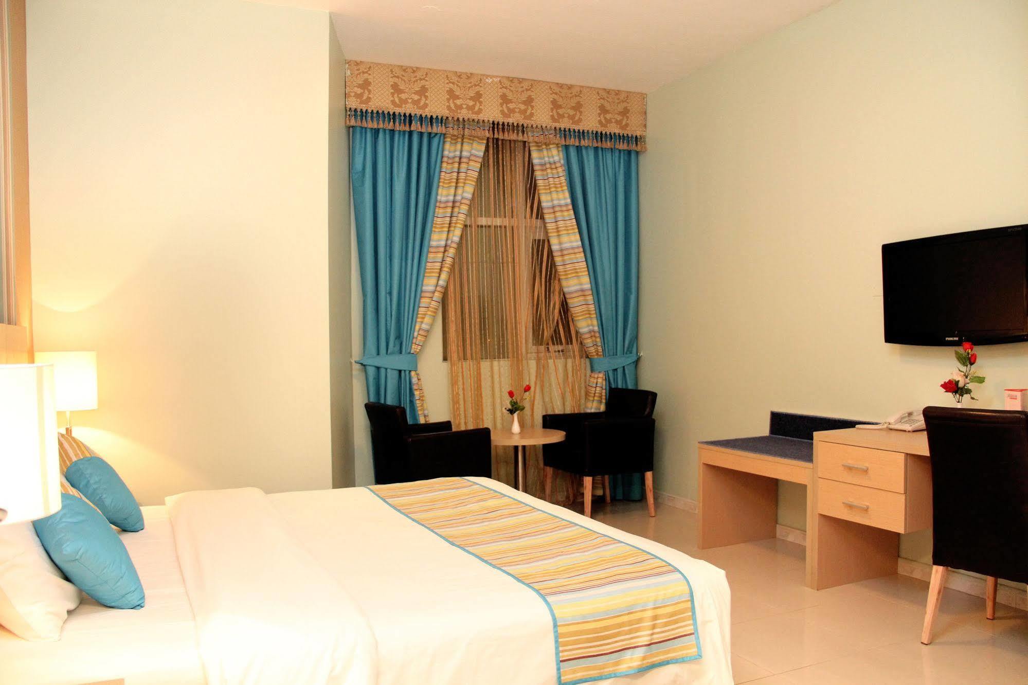 Royal Hotel Apartment Kalba Extérieur photo